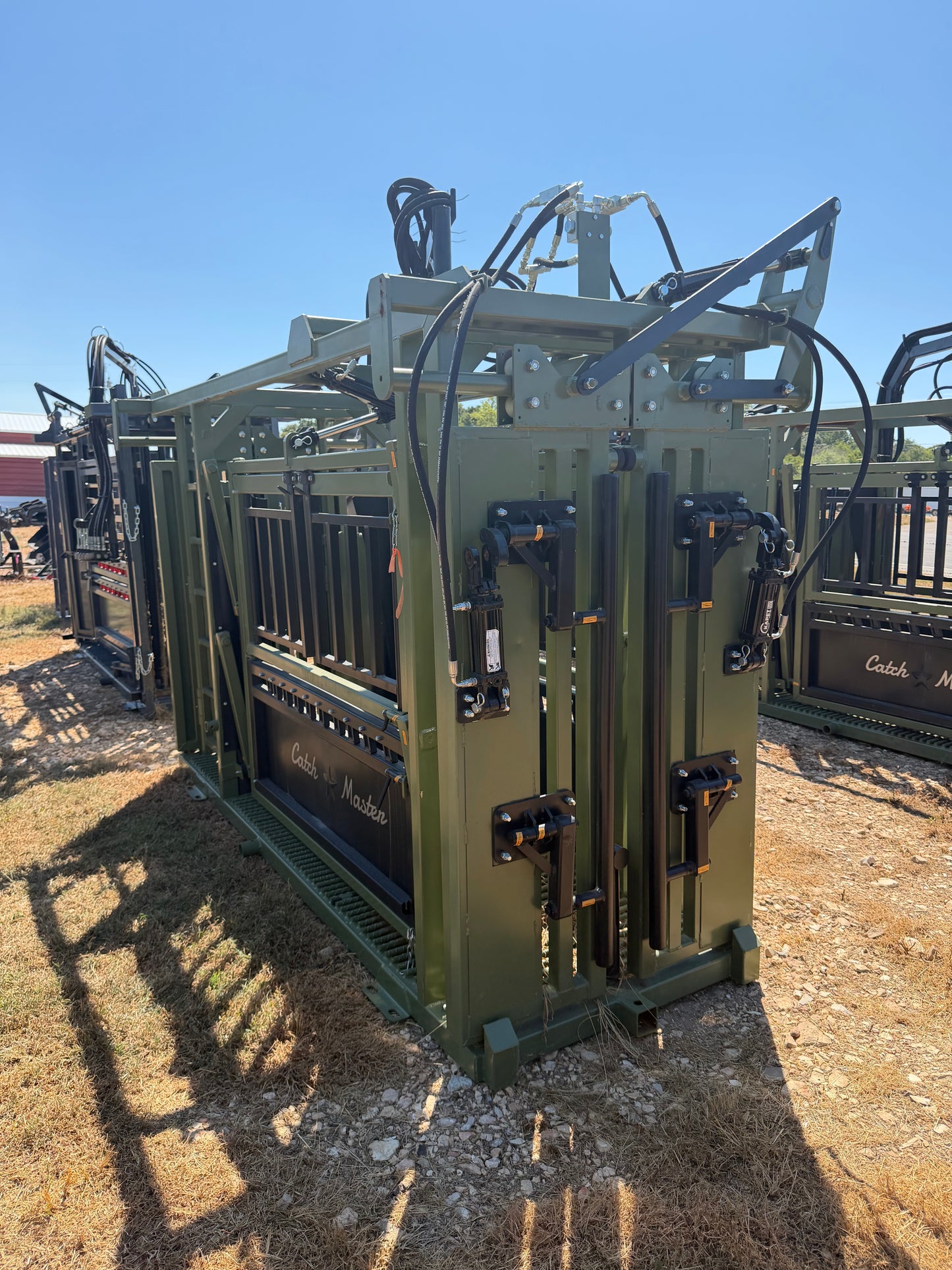 CatchMaster Hydraulic Squeeze Chute