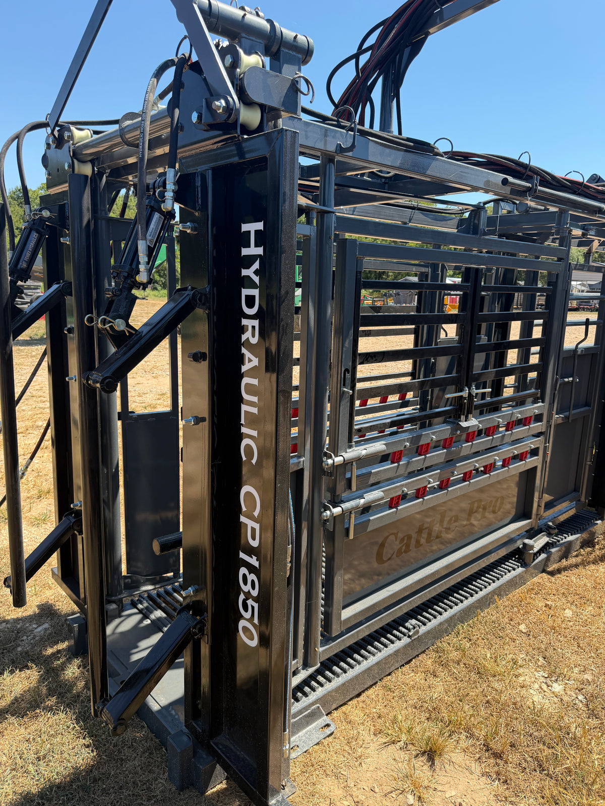 CattlePro Hydraulic Squeeze - CP1850