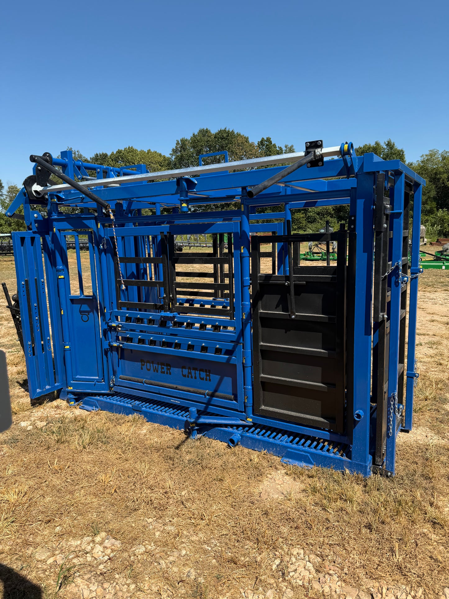 Power Catch ~ Manual Squeeze Chute