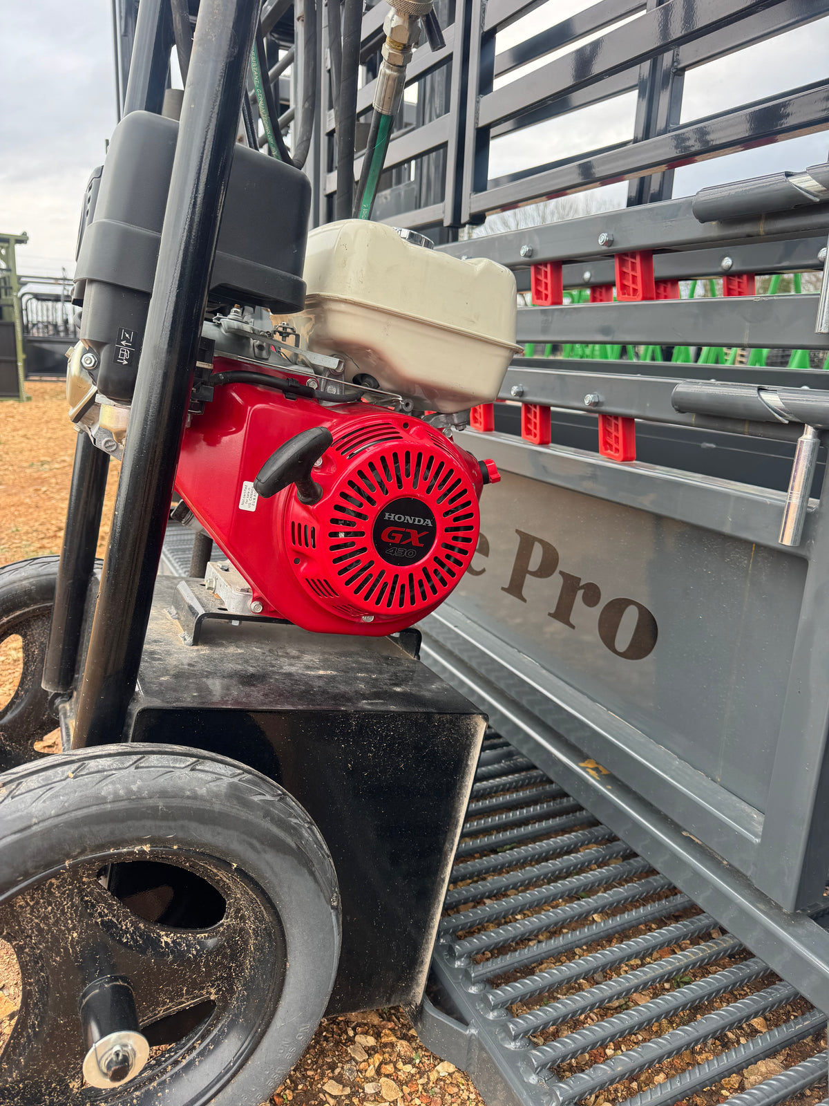 CattlePro Hydraulic Squeeze - CP1850