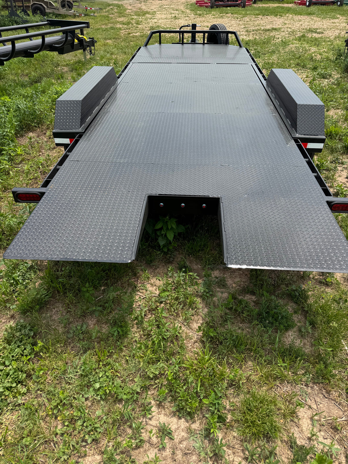 22ft - Tilt Deck Equipment Trailer (14k)