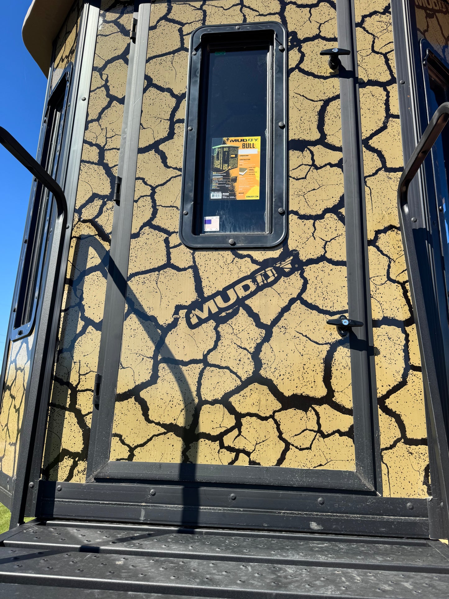 Muddy Blind + 10’ Tower