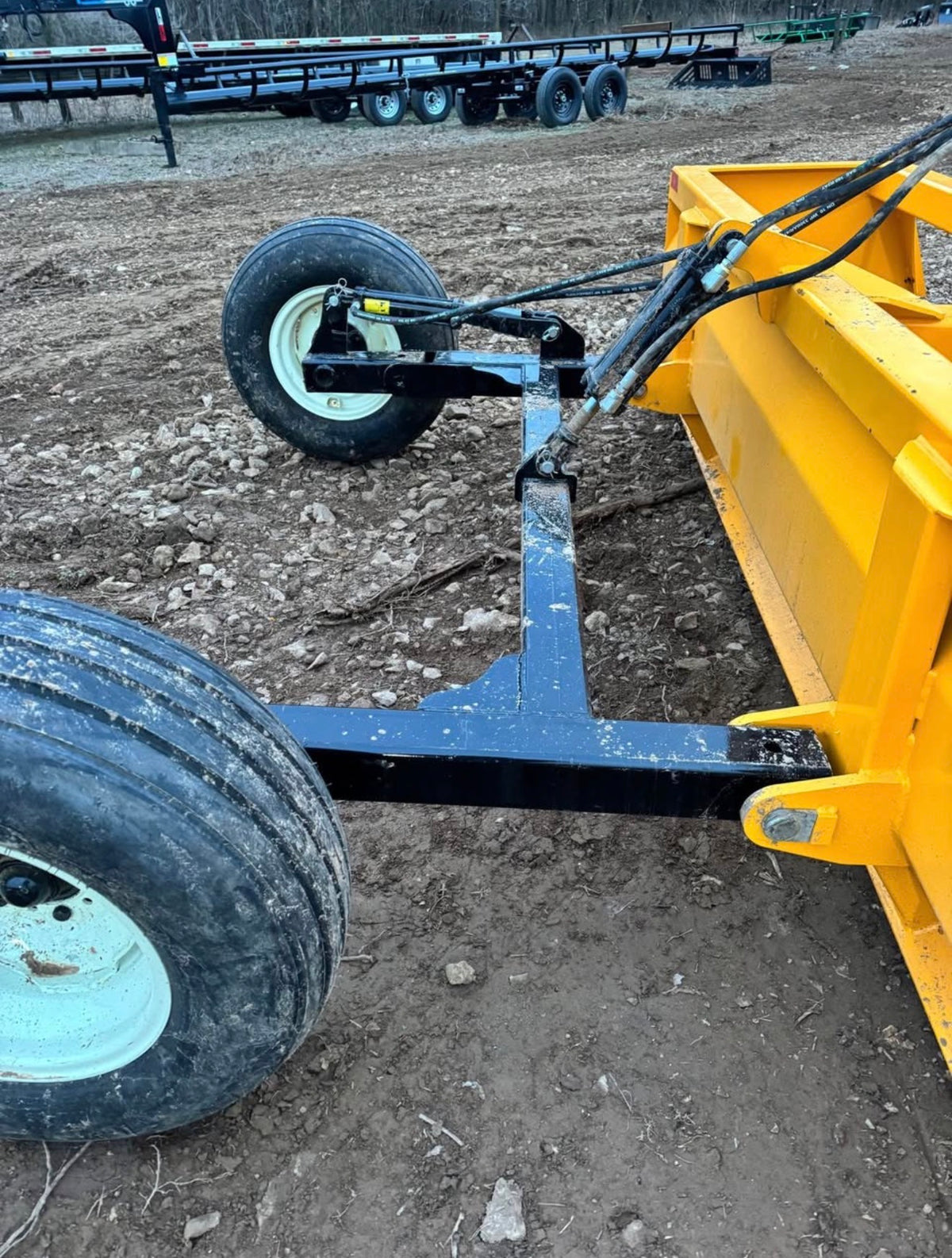 HT10 - Heavy Duty Box Blade + Tilt