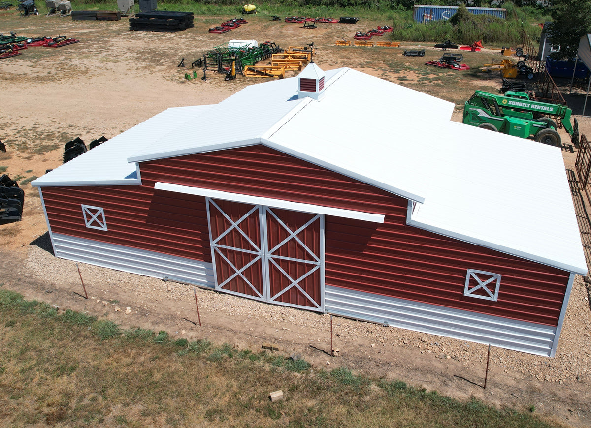 Horse Barn: 48’W x 25’L x 12’/8’ Leg Height