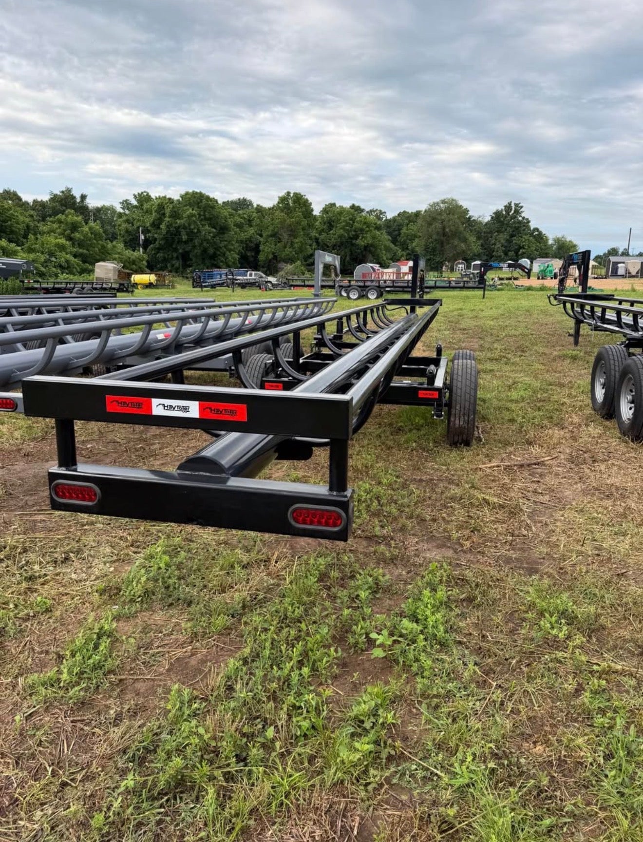 32ft In-Line Hay Trailer