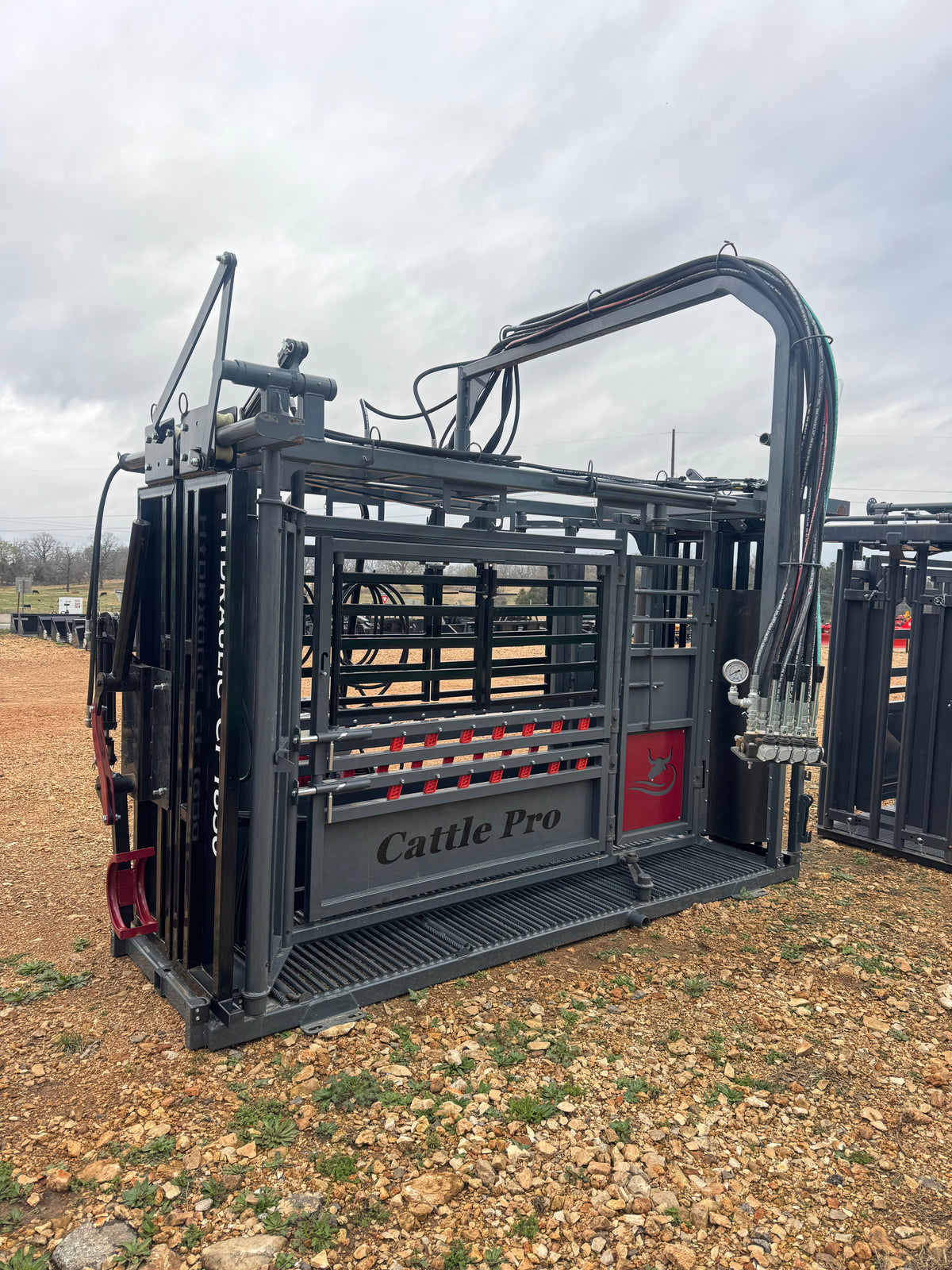 CattlePro Hydraulic Squeeze - CP1850