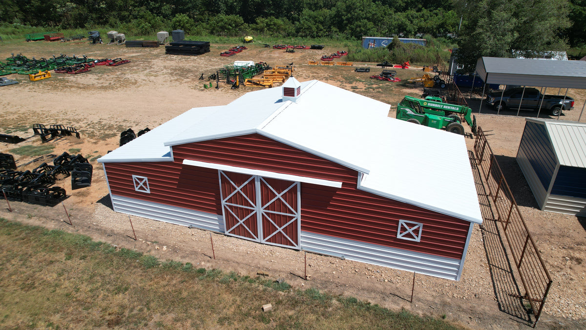 Horse Barn: 48’W x 25’L x 12’/8’ Leg Height