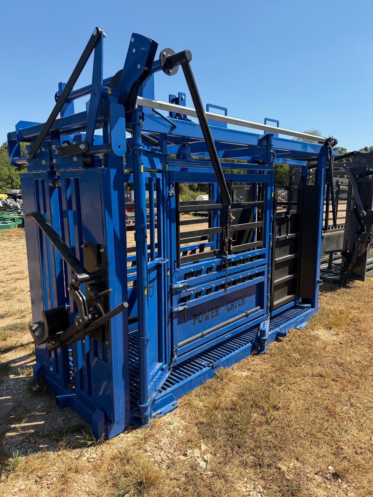 Power Catch ~ Manual Squeeze Chute