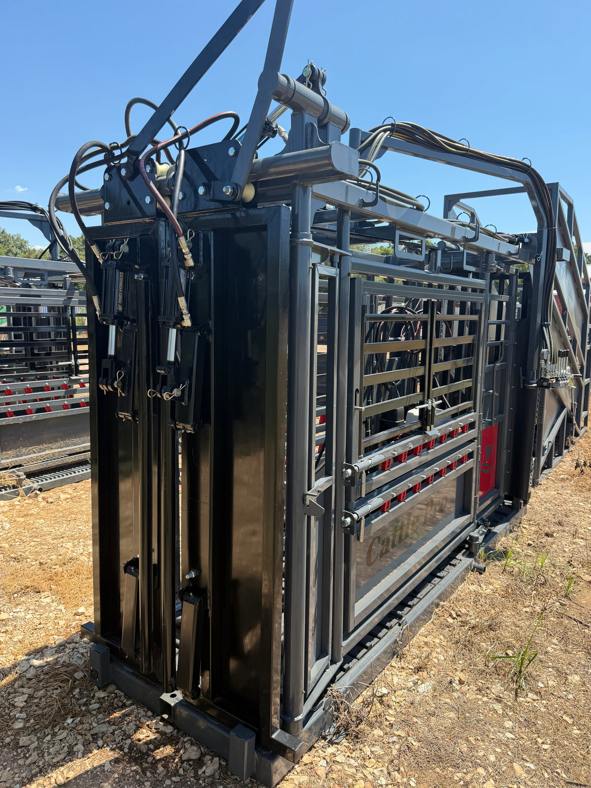 CattlePro Hydraulic Squeeze - CP1850