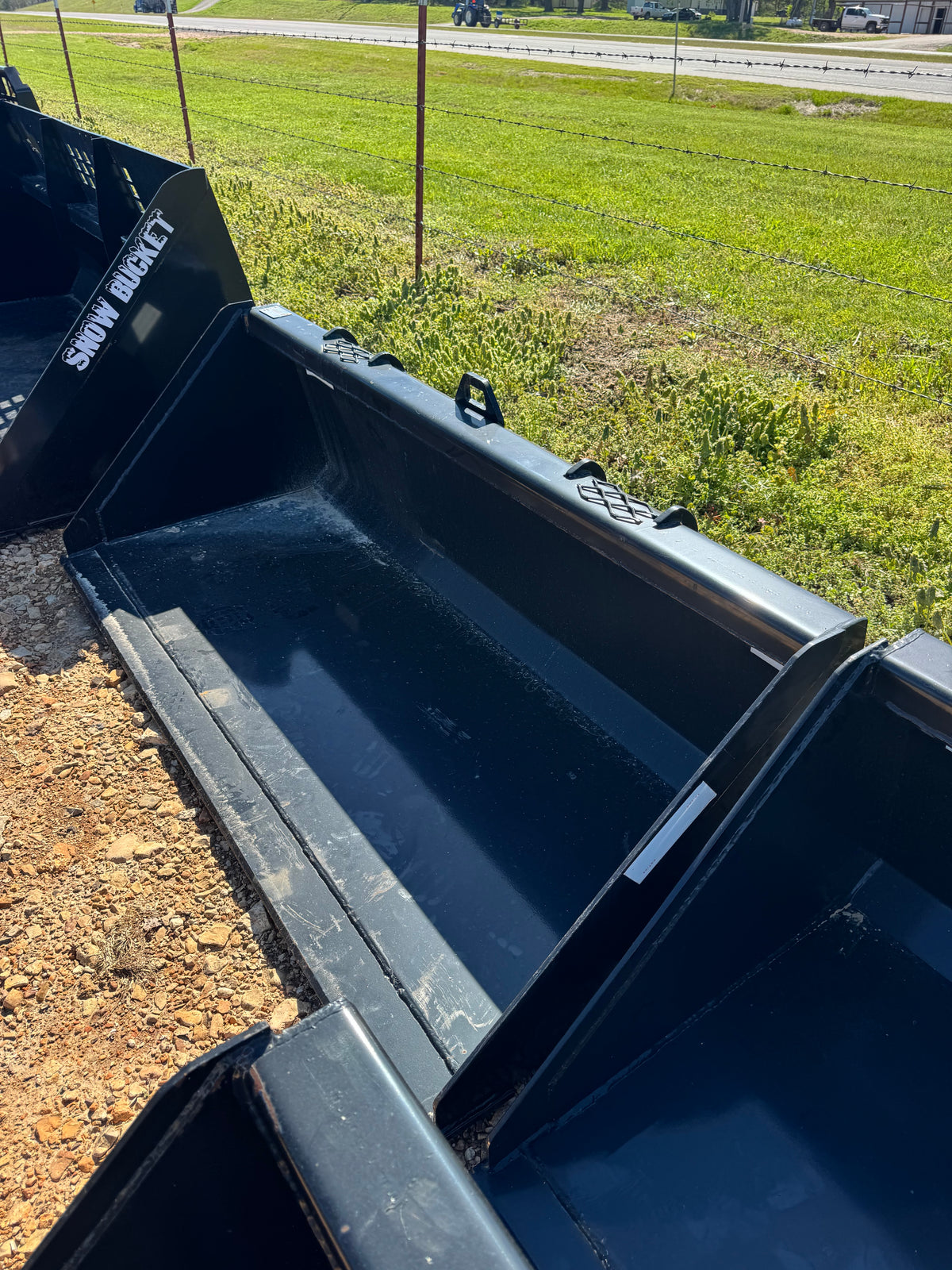 72” Skid Steer Bucket