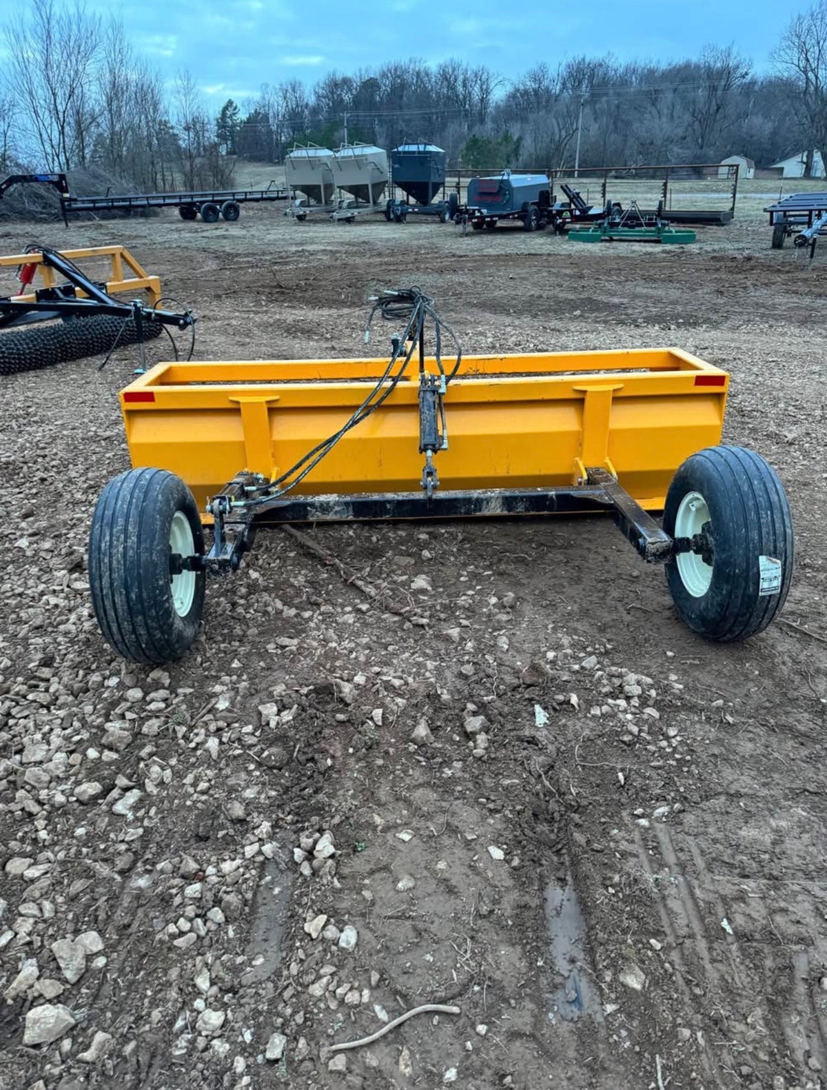 HT10 - Heavy Duty Box Blade + Tilt