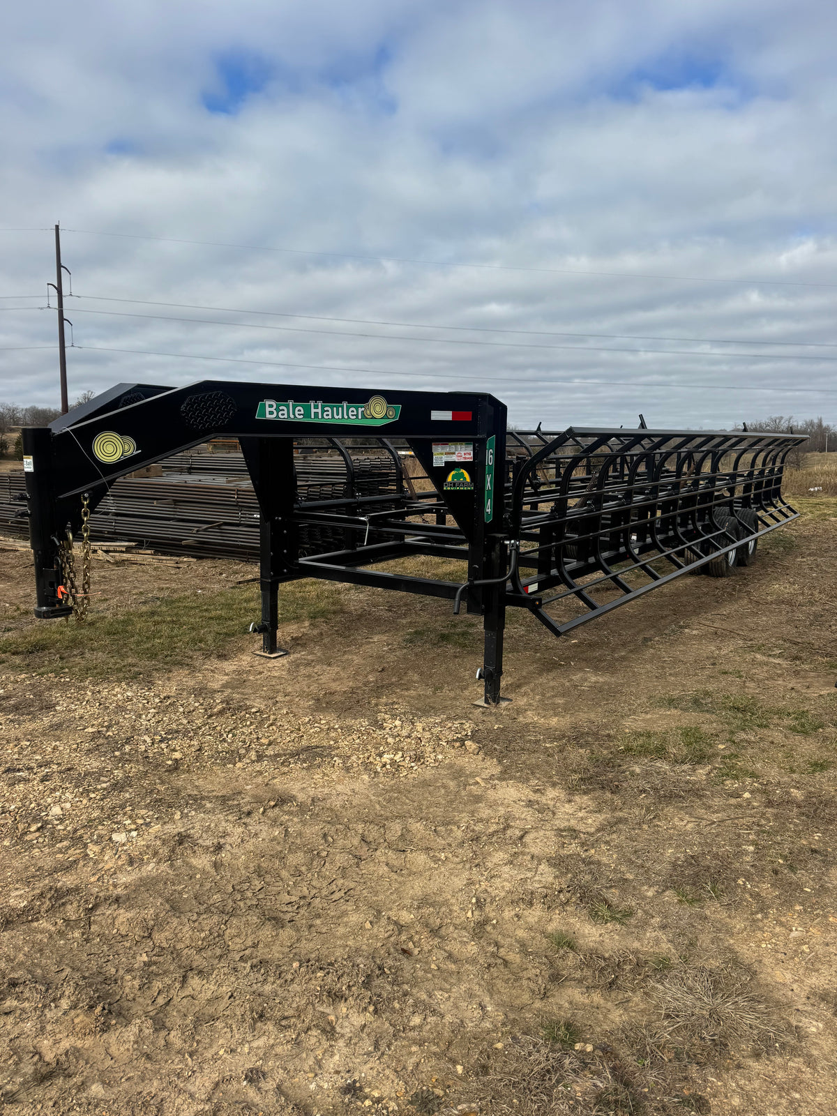 32ft Double Dump Hay Trailer (16x4)