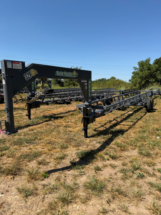 32ft In-Line Hay Trailer