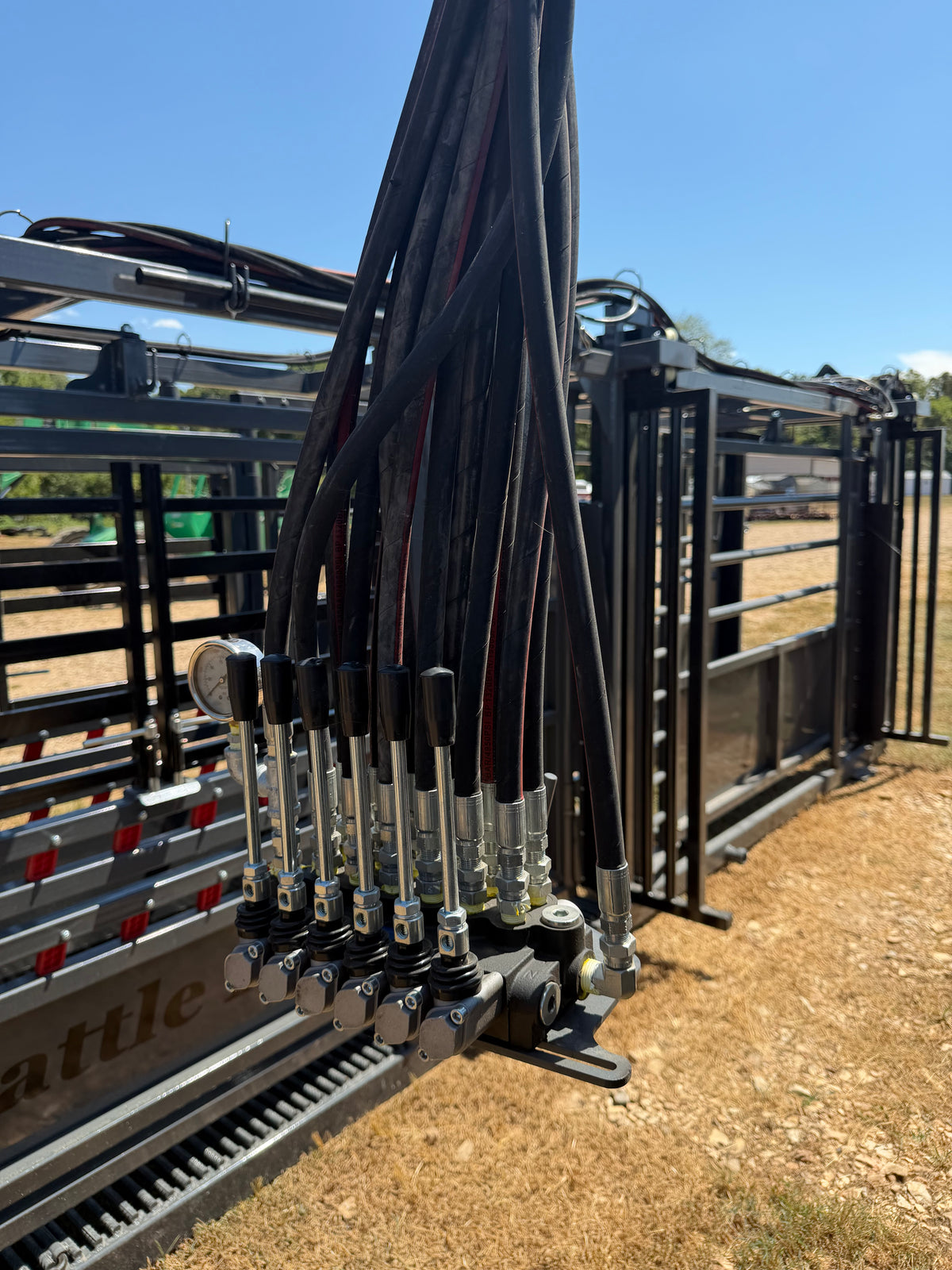 CattlePro Hydraulic Squeeze - CP1850