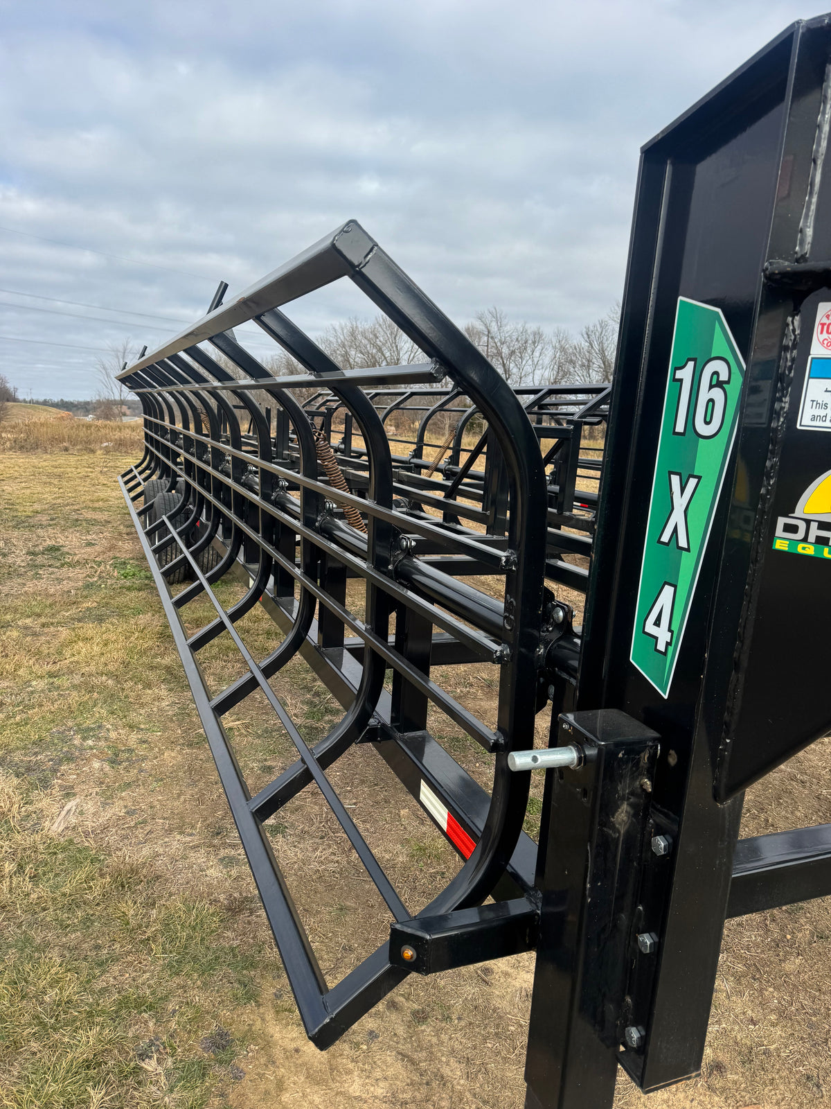 32ft Double Dump Hay Trailer (16x4)