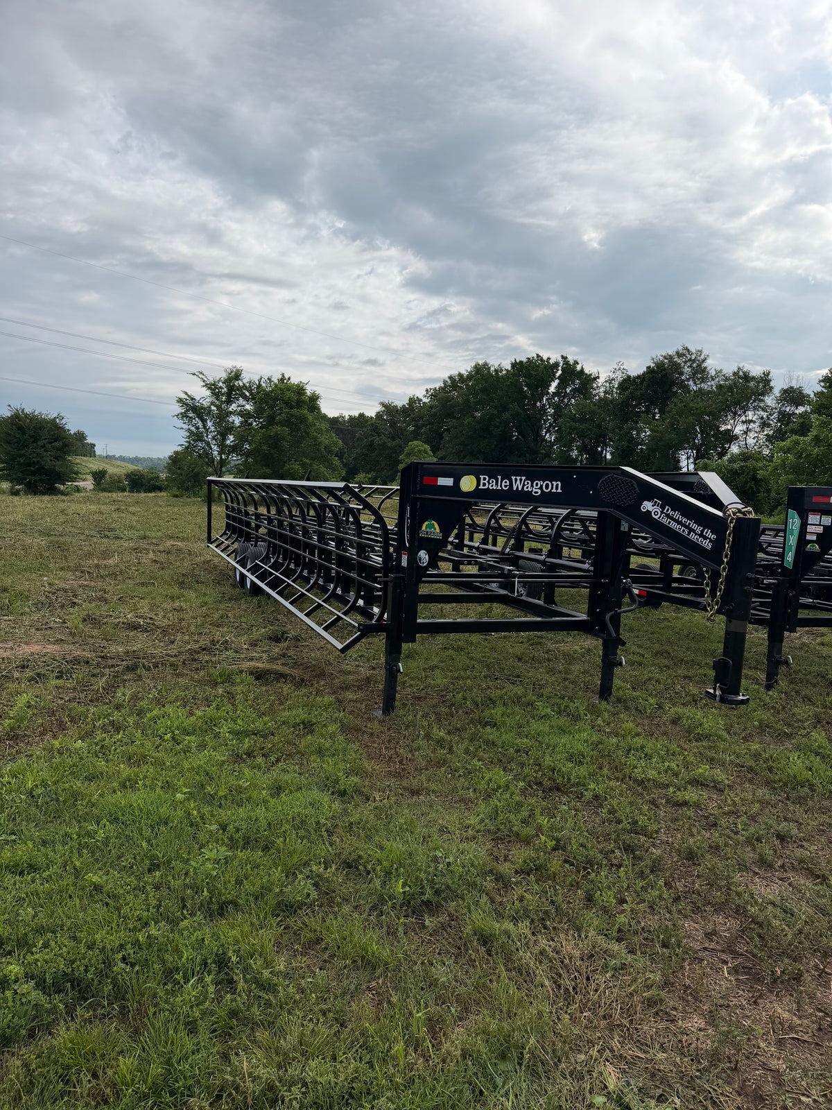 24ft Double Dump Hay Trailer (12x4)