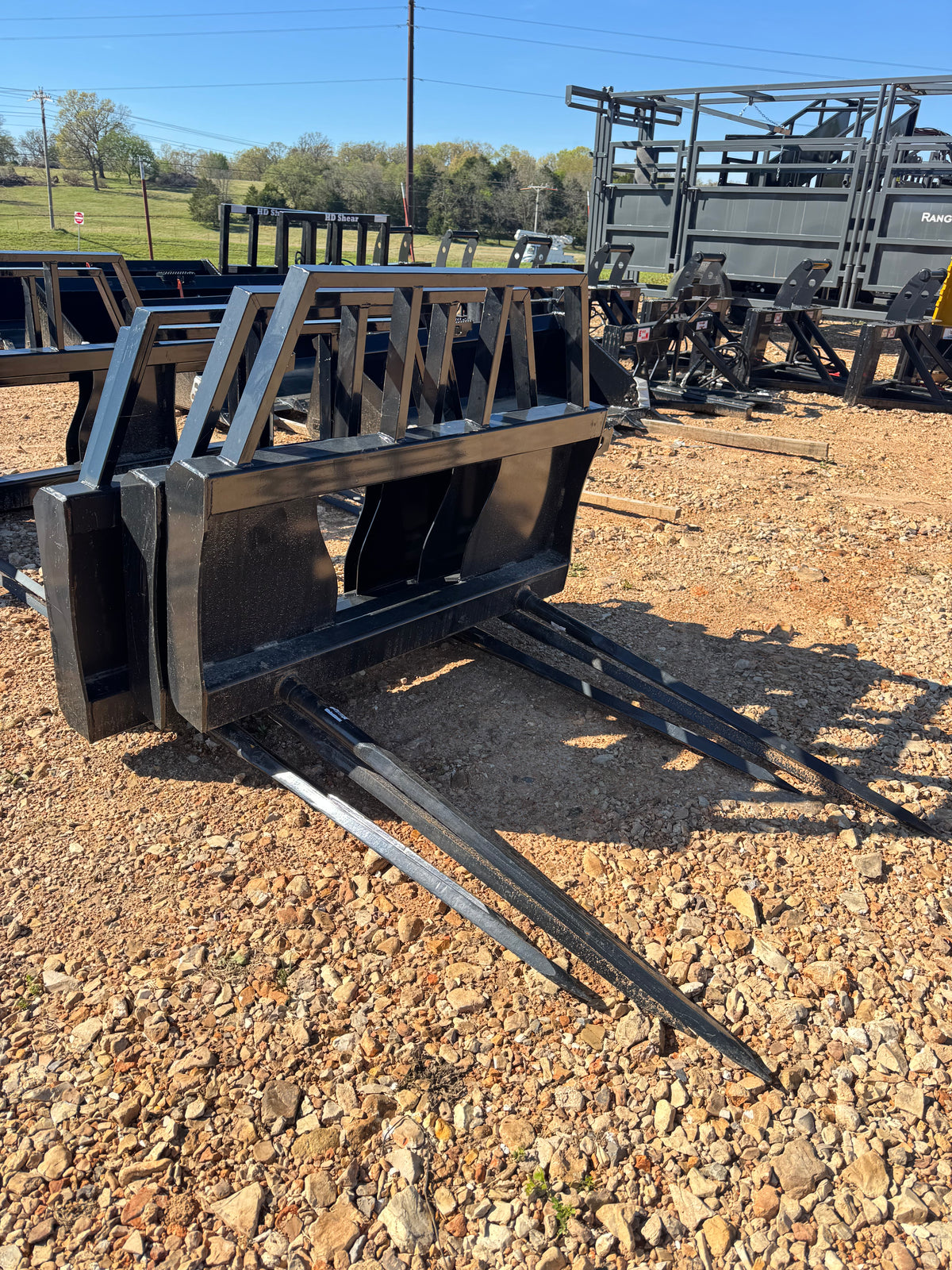 HS2 - 2 Spear Bale Spear