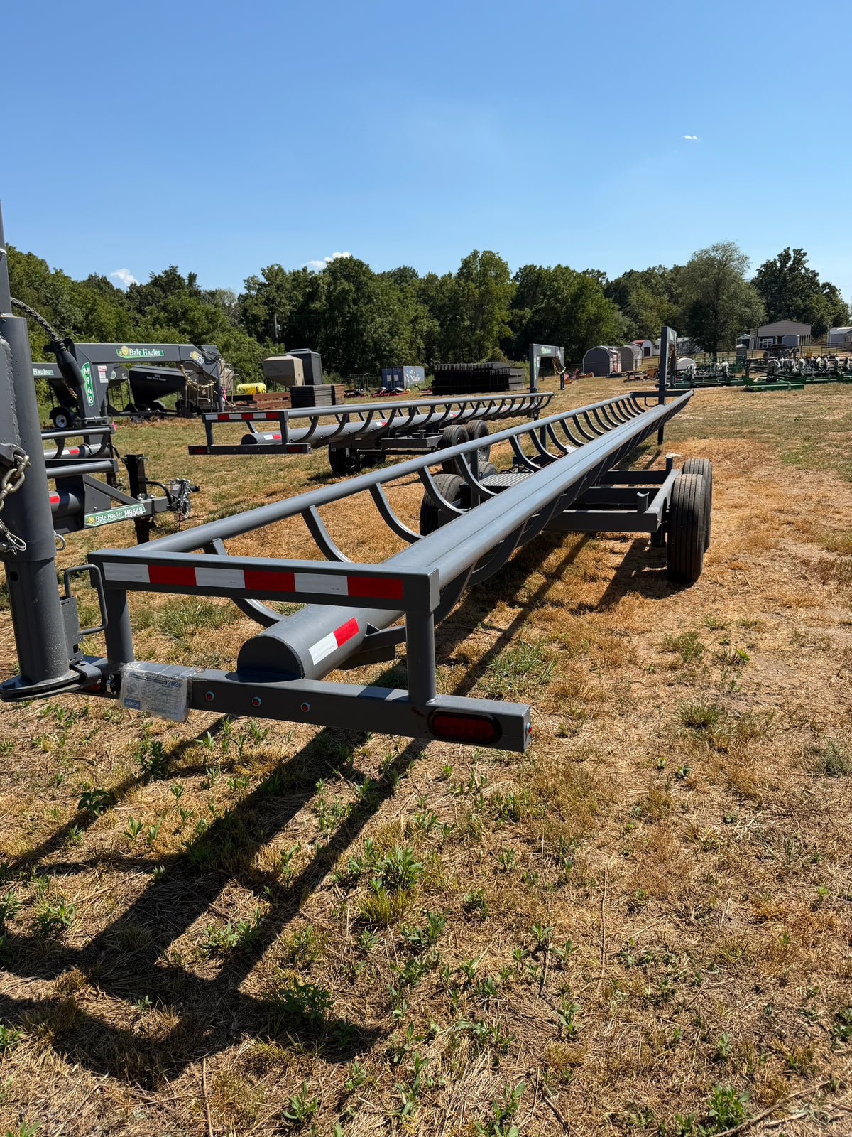 42ft In-Line Hay Trailer - Hydraulic