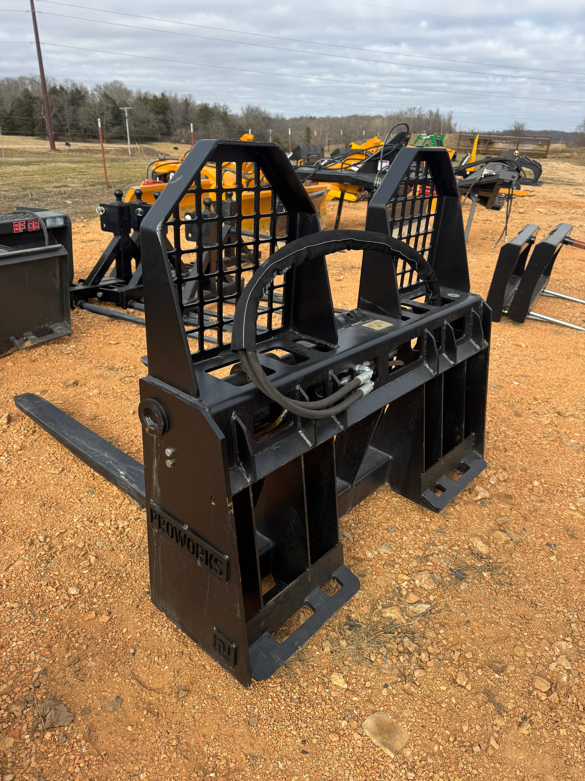 Hydraulic Pallet Forks - 5,500#