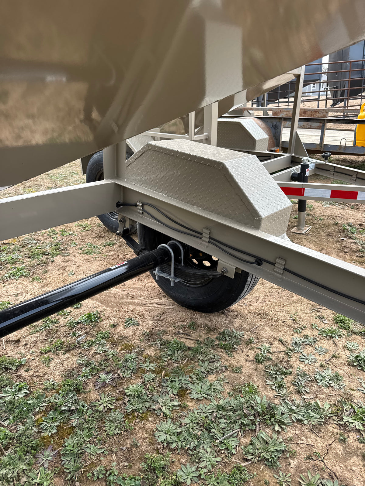 2-Ton Bulk Feed Trailer