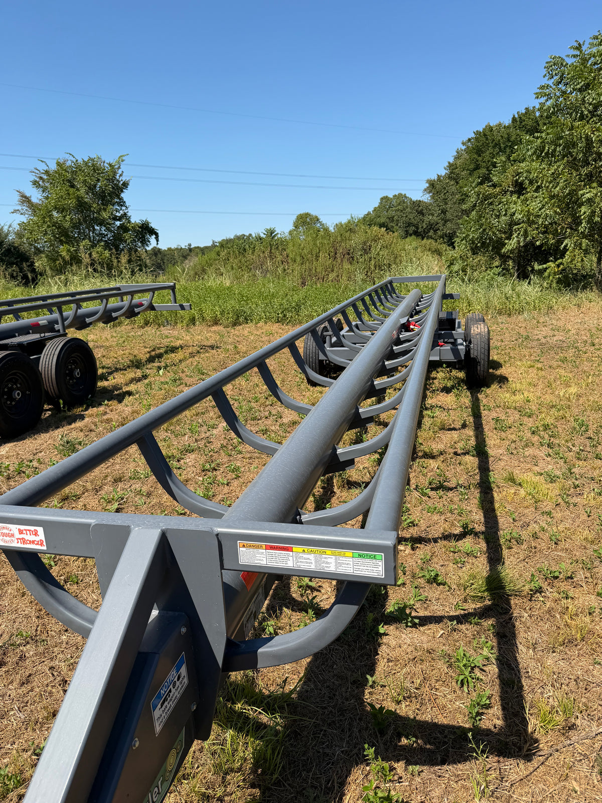32ft BP In-Line Hay Trailer - Hydraulic