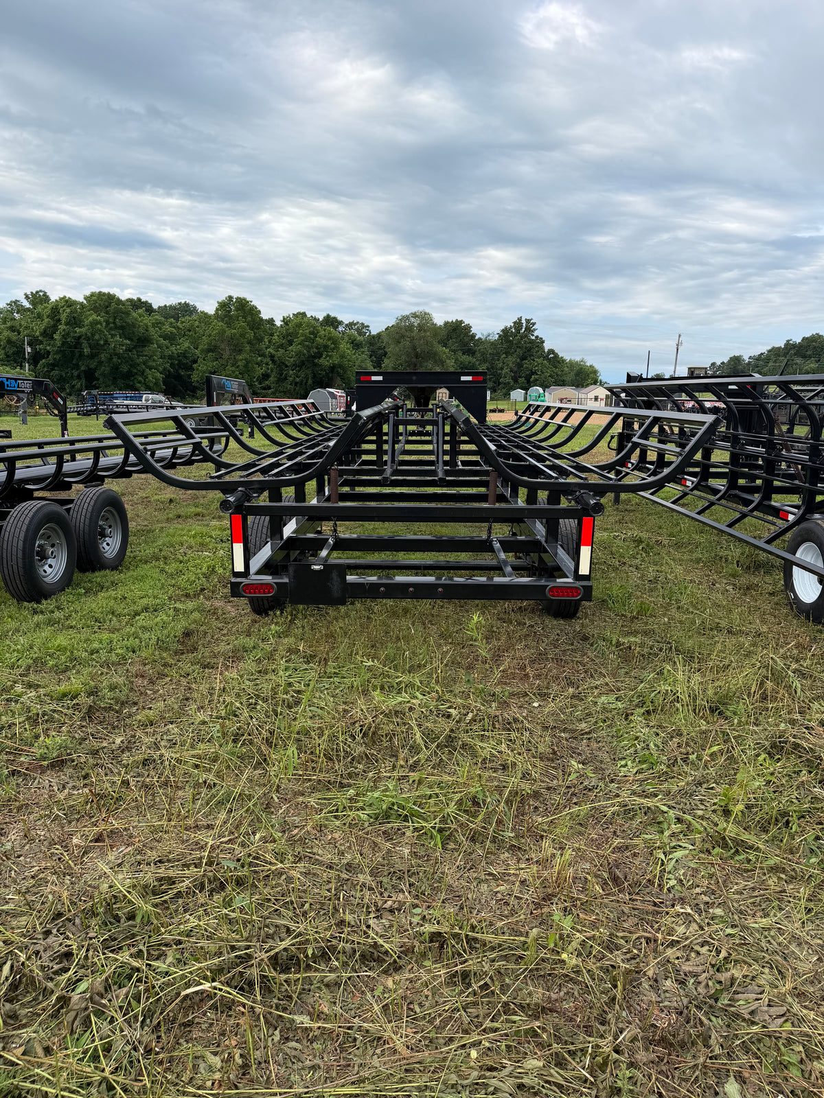 24ft Double Dump Hay Trailer (12x4)