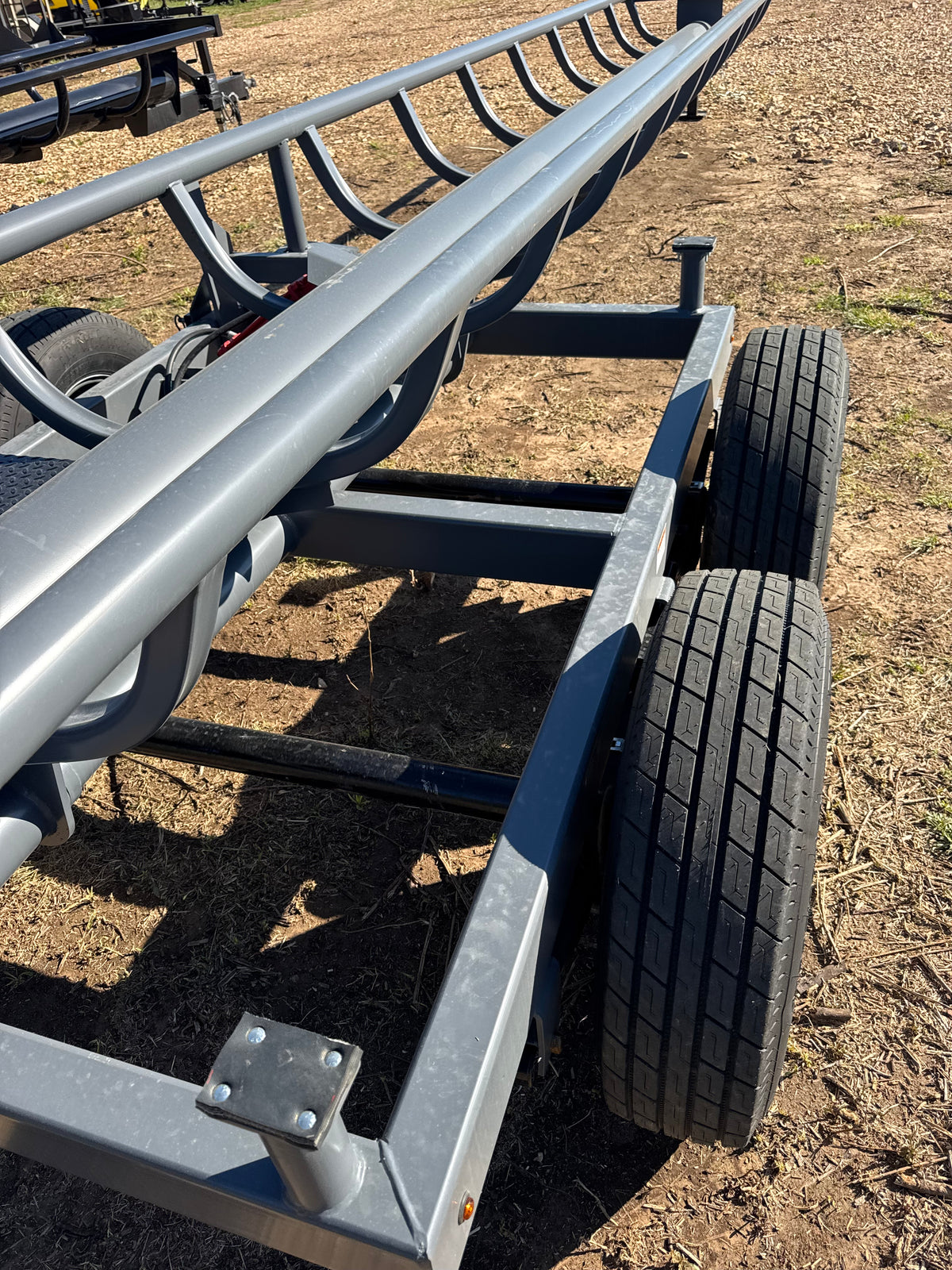 32ft BP In-Line Hay Trailer - Hydraulic
