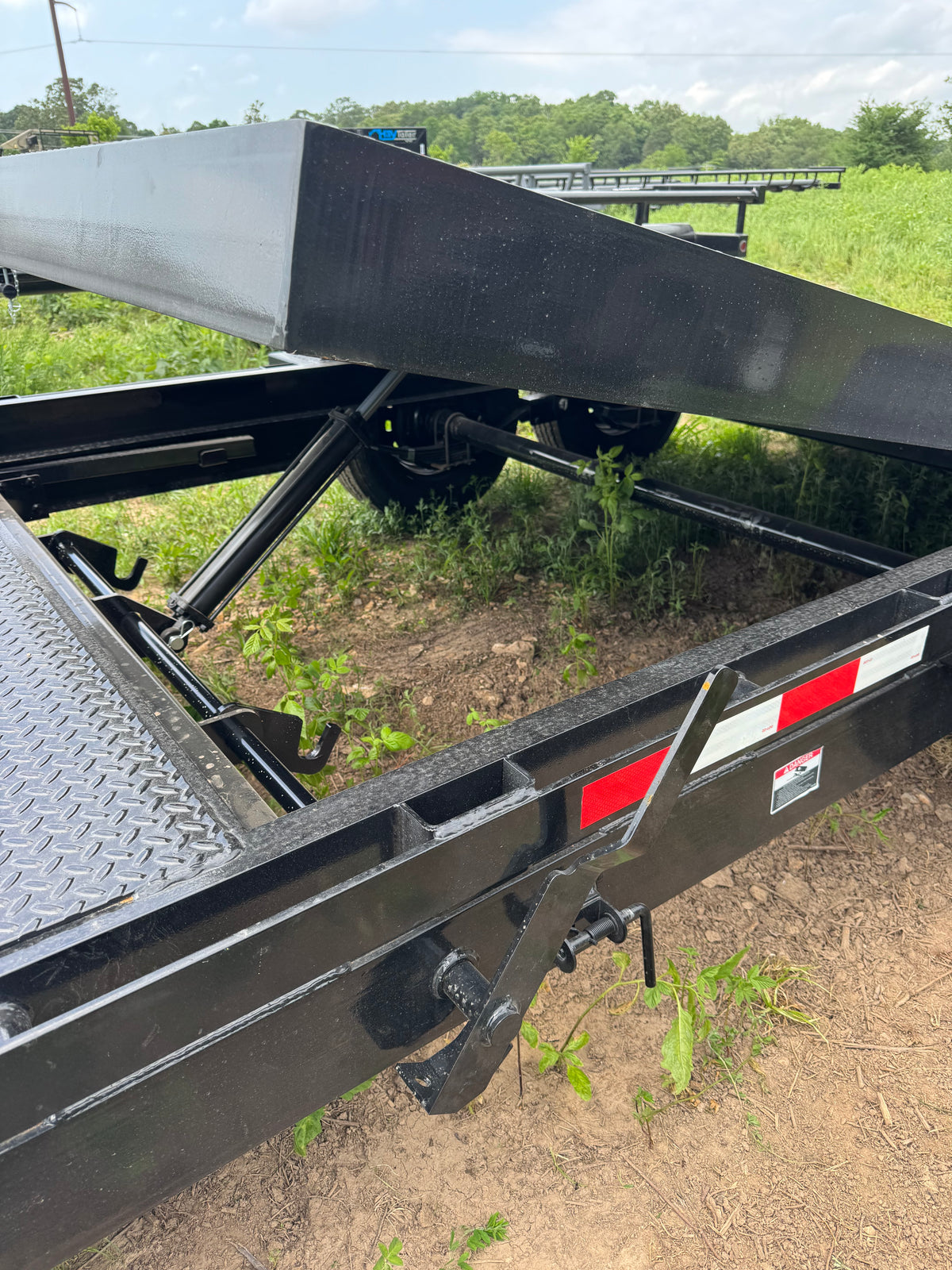 22ft - Tilt Deck Equipment Trailer (14k)